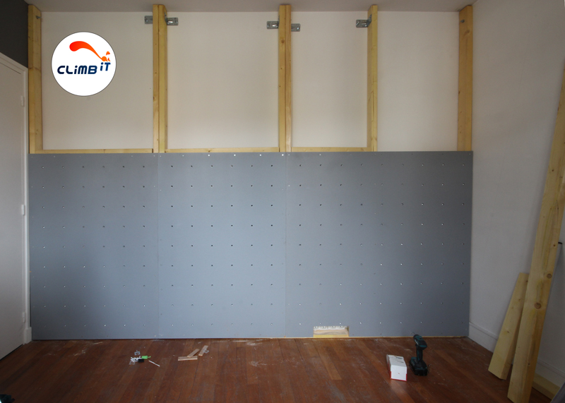 Mur-d-escalade-interieur-CLIMB-IT-construction-pan-vertical-projet-Rueil-Malmaison-en-cours